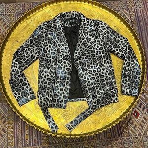 Men’s Raincoat / Leopard Print Jacket.